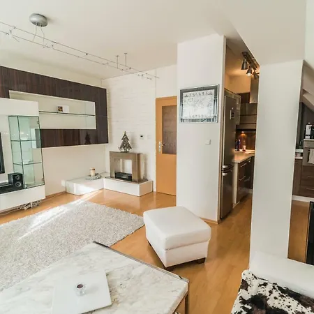 Horsky Spindleruv Mlyn Apartment *